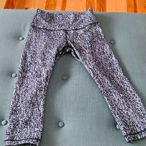 Lululemon HR wunder under crop 19"